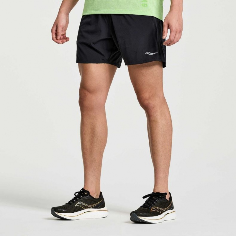 Short Saucony Outpace 5